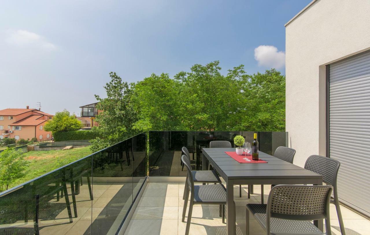 Apartment Lunne Novigrad Istria المظهر الخارجي الصورة