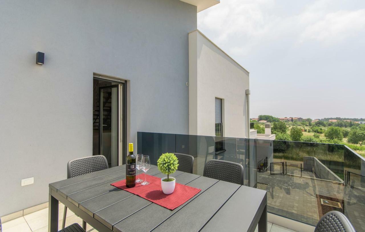 Apartment Lunne Novigrad Istria المظهر الخارجي الصورة
