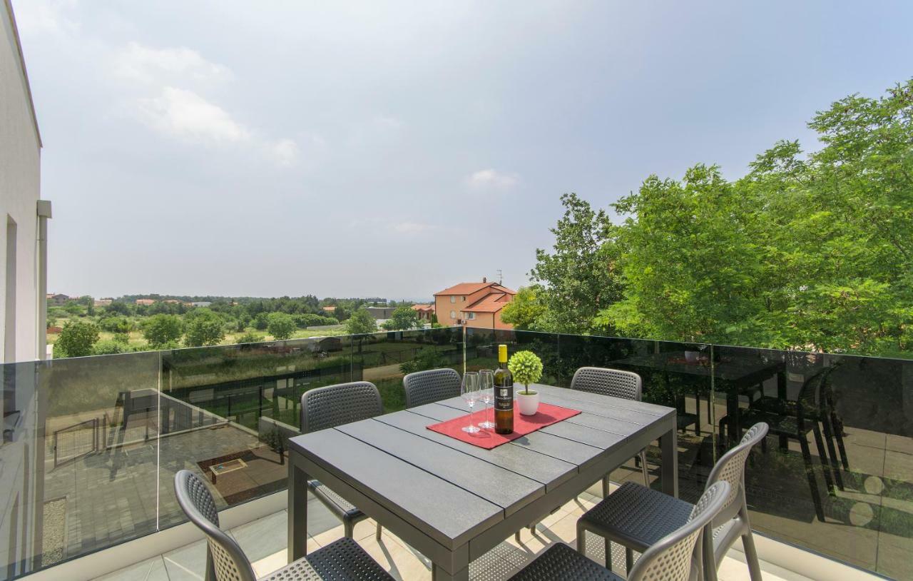 Apartment Lunne Novigrad Istria المظهر الخارجي الصورة